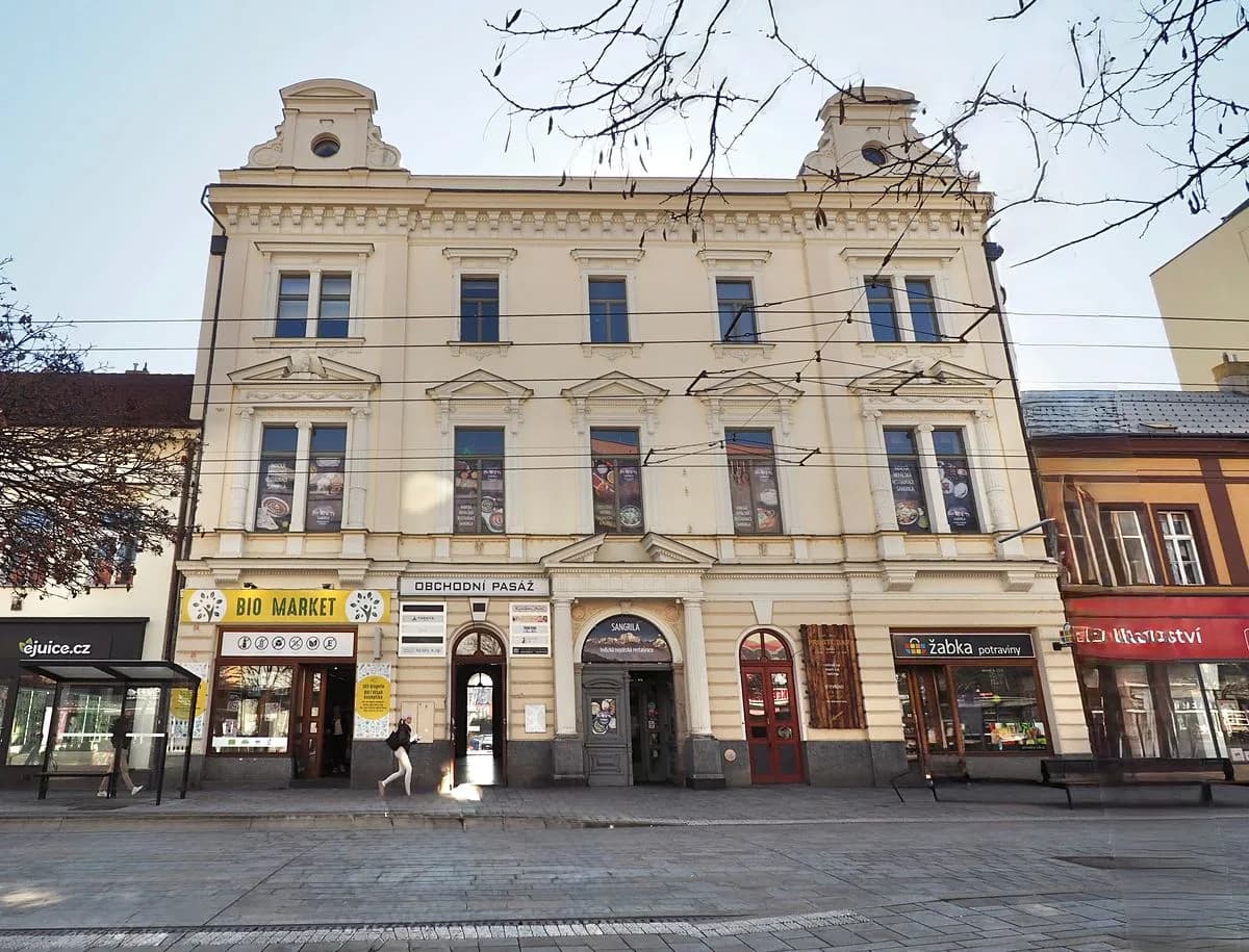 Commercial Retail space